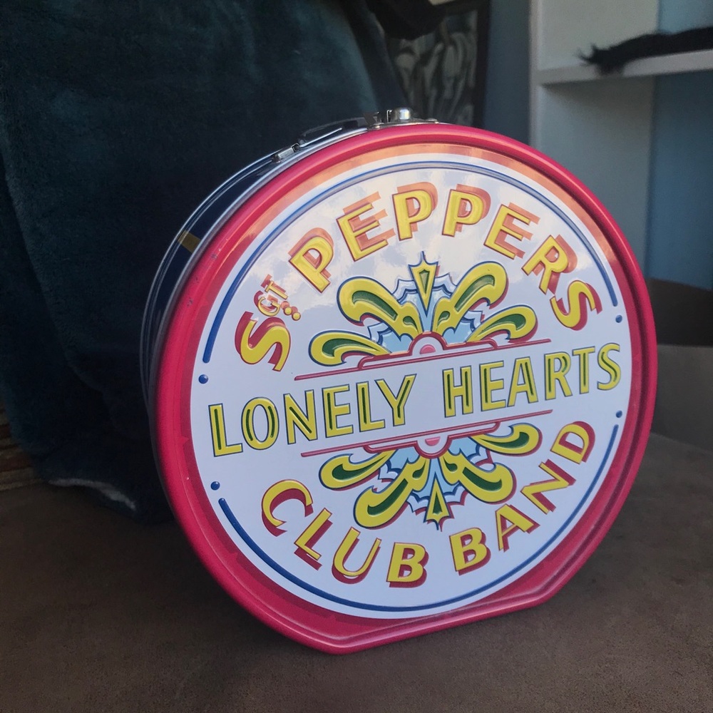 Sgt Pepper Lonely Hearts Club Tin Lunchbox